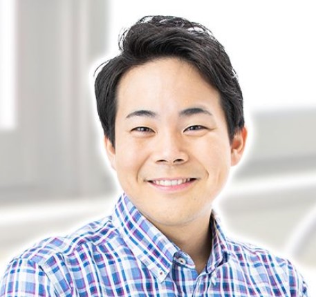 STV札幌放送のアナウンサー、北本隆雄アナのプロフィール画像