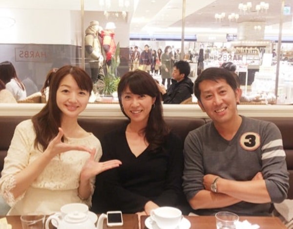 NKT日本海テレビのアナウンサー、福谷貞夫アナと妻の荒石由紀恵
