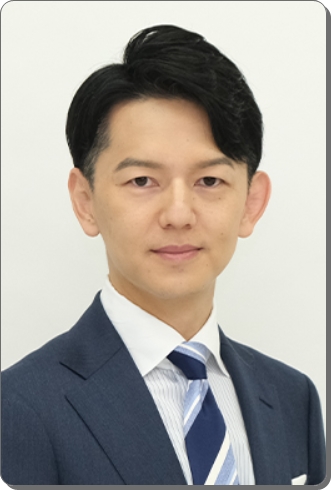 NHK東京アナウンス室所属の男性アナウンサー、利根川真也（とねがわ しんや）アナ。